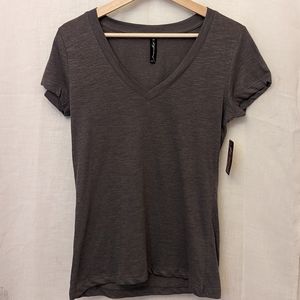 NWT gray v neck tee lightweight M